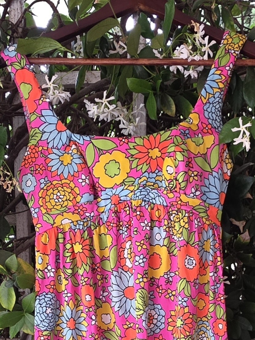 1960's Hollywood Set SIRENA OF CALIFORNIA Bright Floral Maxi Sundress - Picture 2 of 15